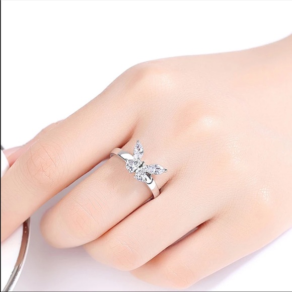 New Women’s 925 Silver Sweet Butterfly Diamond Ring 💍 - Picture 4 of 6